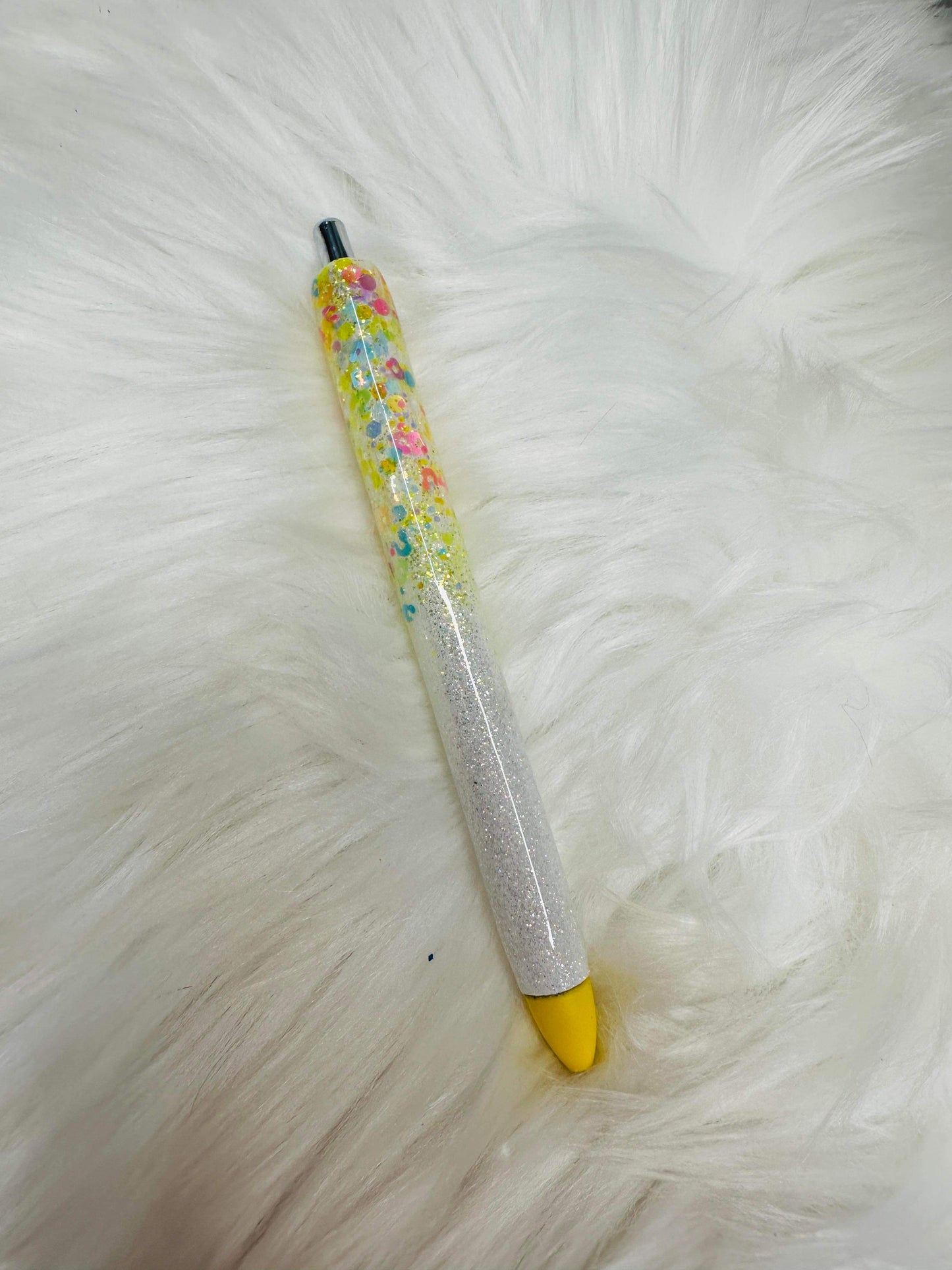 Spring leopard pen