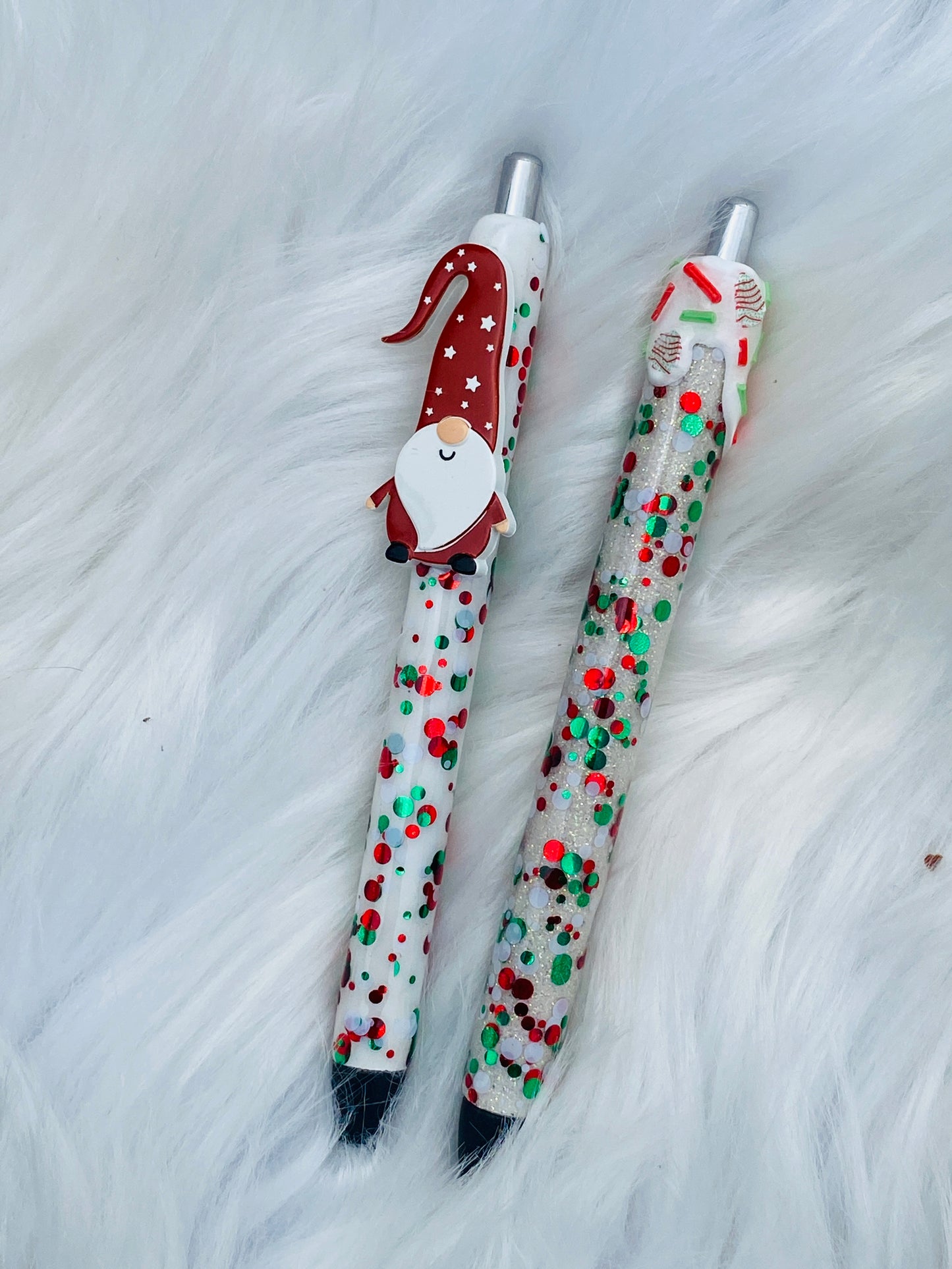 Christmas dots - Gnome or little Debbie drip